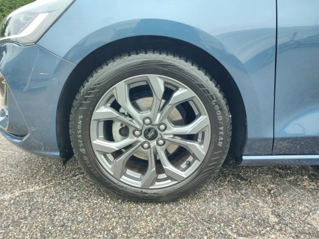 Ford Focus EcoBoost ST Line Wagon