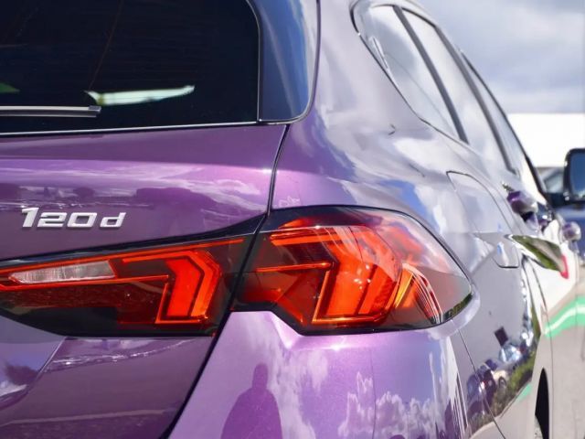 BMW 120 120d M-Sport Sedan