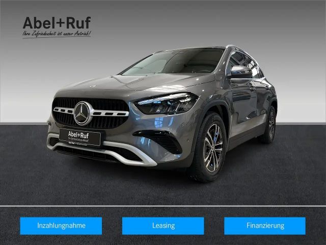 Mercedes-Benz GLA 200 GLA 200 d