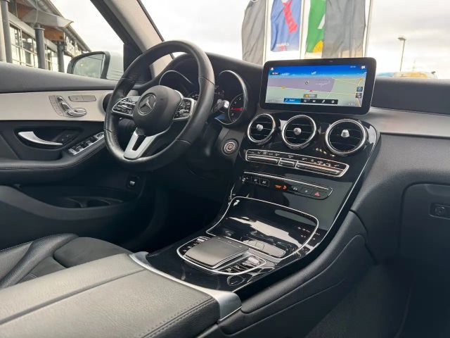 Mercedes-Benz GLC 200 4MATIC AMG Line