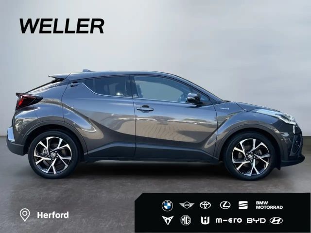 Toyota C-HR Hybride Team D