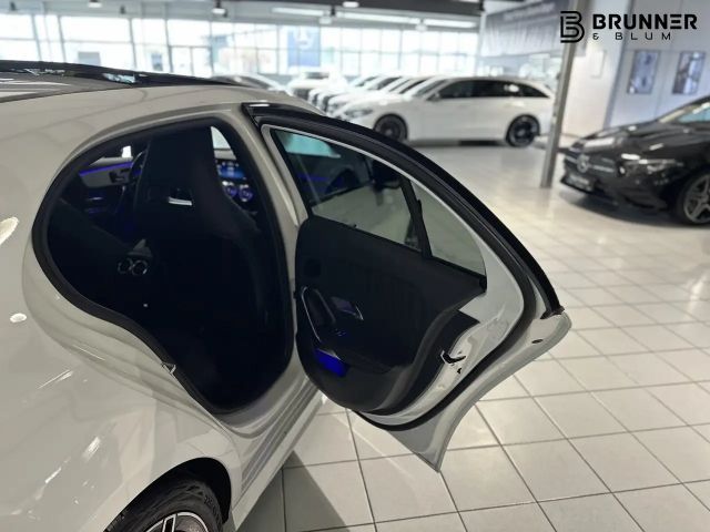 Mercedes-Benz A 220 A 220 d