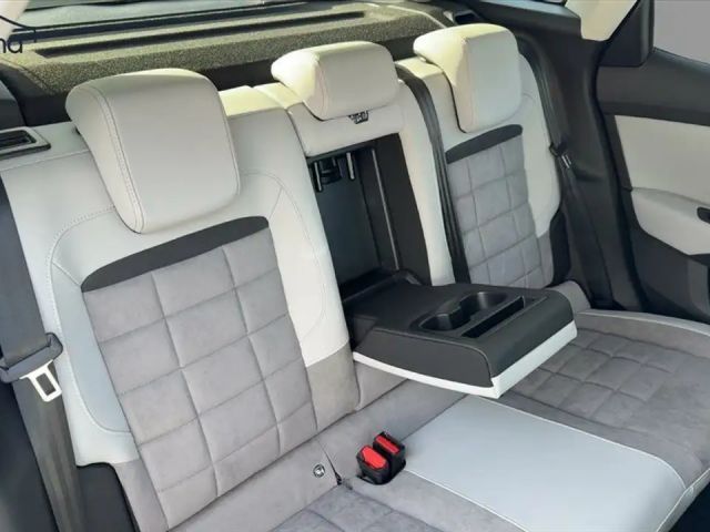 Citroën C4 Max PureTech