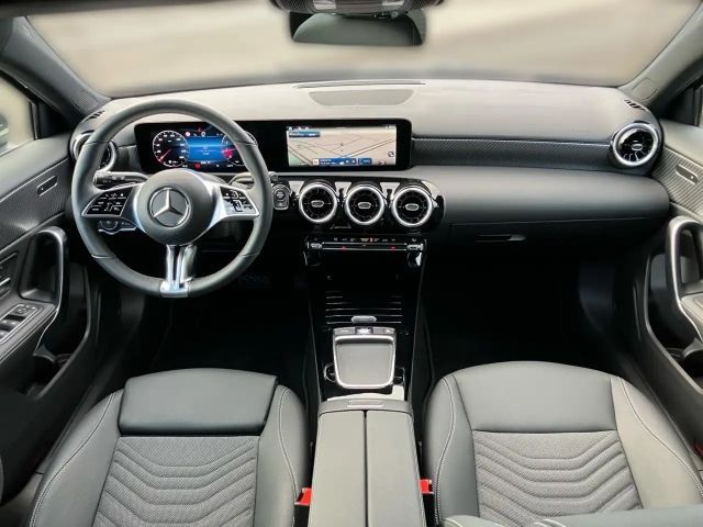 Mercedes-Benz A 200 Progressive