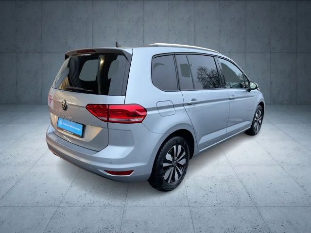 Volkswagen Touran 1.5 TSI DSG Move