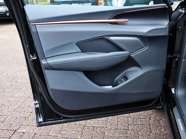 Cupra Terramar 1.5 e-Hybrid VZ