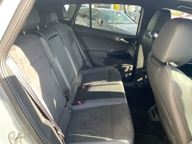 Volkswagen ID.4 Business Performance Pro