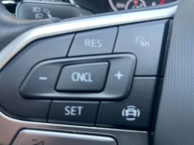 Volkswagen T-Cross 1.0 TSI Style