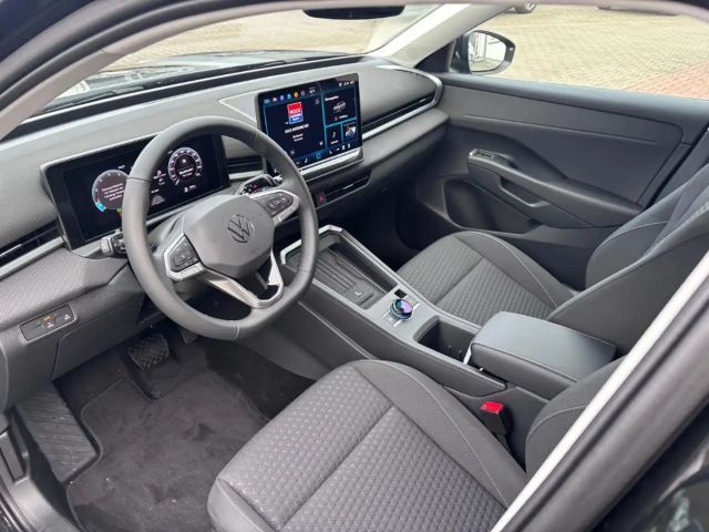 Volkswagen T-Roc 1.5 eTSI DSG Life