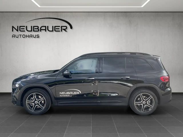 Mercedes-Benz GLB 200 4MATIC AMG Line GLB 200 d