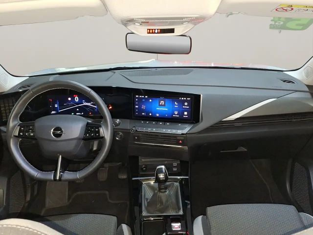 Opel Astra 1.2 Turbo Edition Turbo