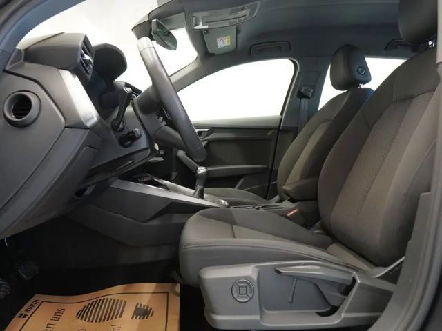 Audi A3 30 TDI Sedan