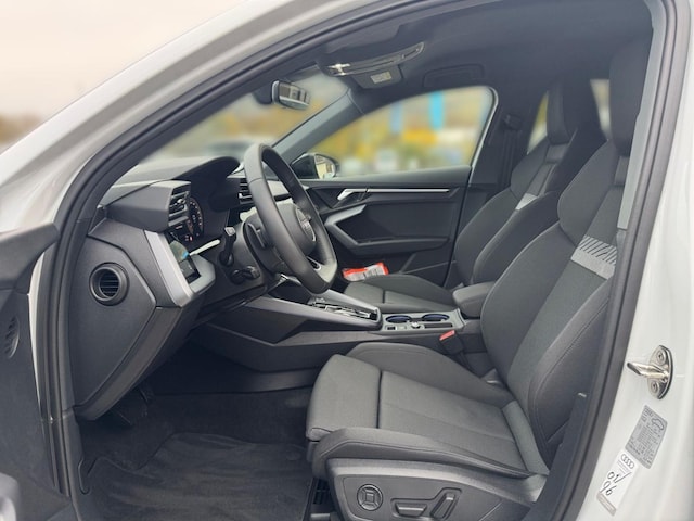 Audi A3 30 TFSI S-Tronic Sedan