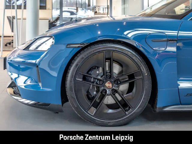 Porsche Taycan Black Edition Sport Turismo