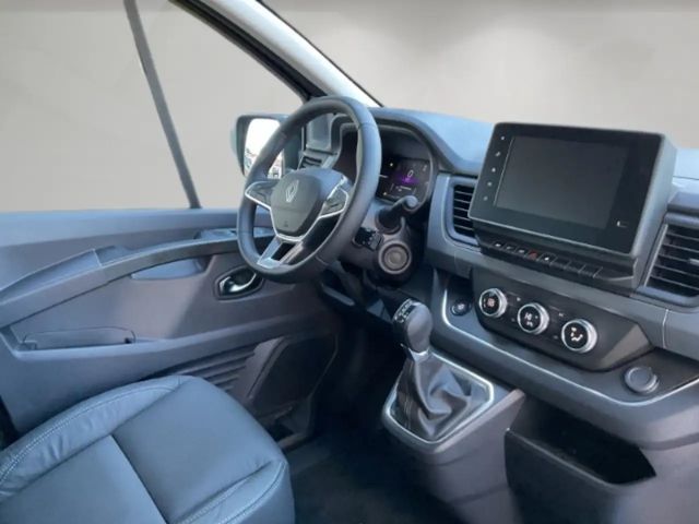 Renault Trafic Blue EDC Spaceclass