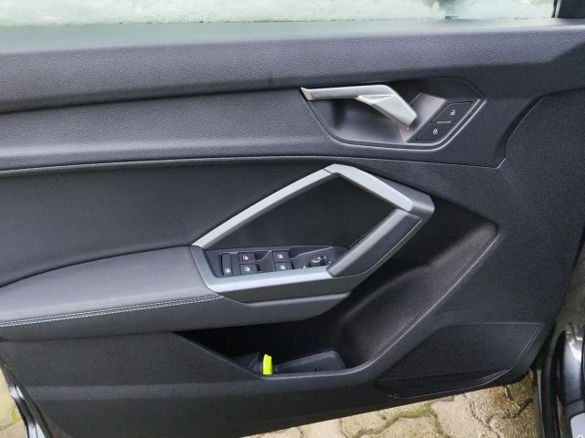 Audi Q3 35 TDI S-Line