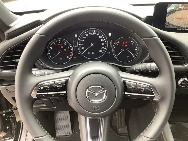 Mazda 3 2.5L SkyActiv e-Skyactiv