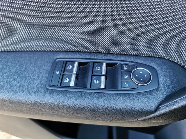 Renault Captur EDC TCe 160 Techno