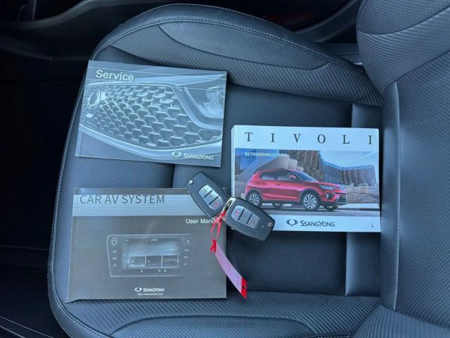 SsangYong Tivoli Sapphire