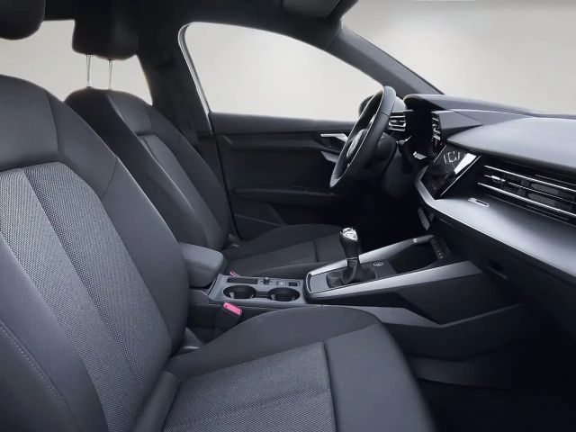 Audi A3 30 TFSI Sedan