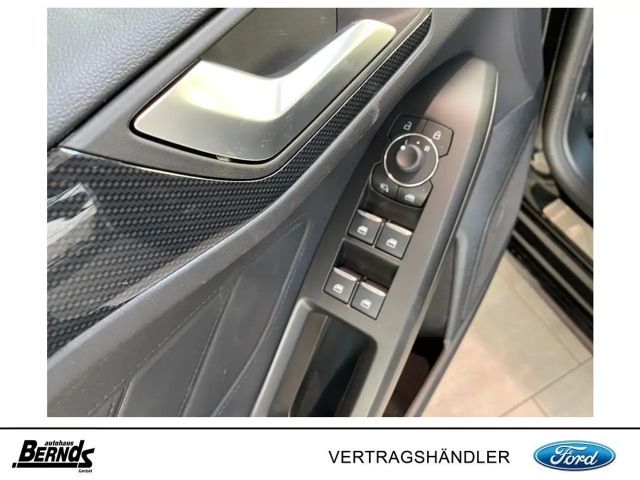 Ford Focus EcoBoost ST Line