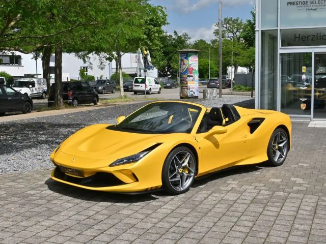 Ferrari F8 Spider