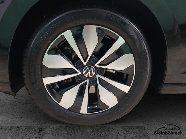 Volkswagen Golf Move