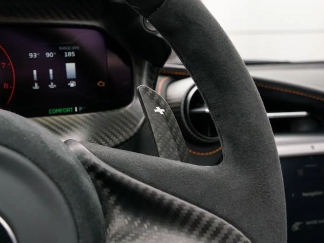 McLaren 750S Spider Performance I Lift I Black Pack