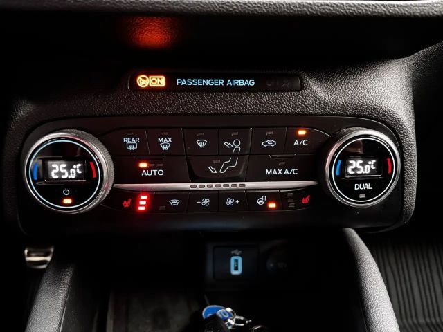 Ford Focus ST Line Wagon