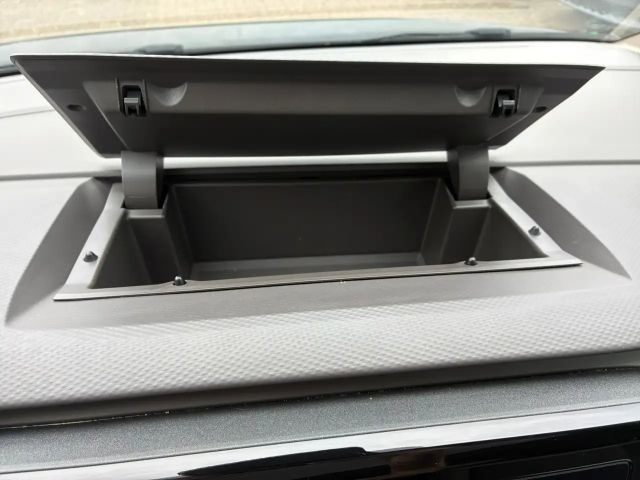 Volkswagen Multivan Lang Style T7