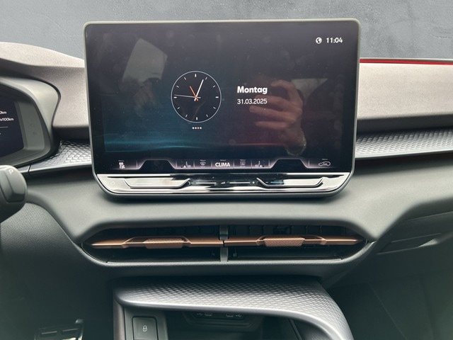 Cupra Terramar 1.5 e-Hybrid VZ