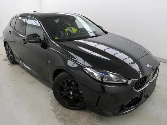 BMW 120 120d M-Sport Sedan