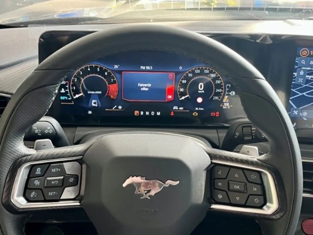 Ford Mustang Fastback GT 5.0 V8