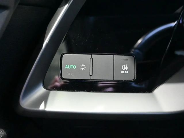 Audi A3 30 TDI S-Line Sedan