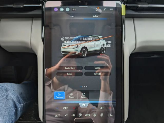 Ford Explorer Extended range RWD