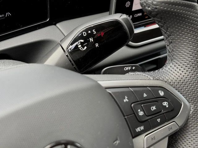 Volkswagen Tiguan 1.5 TSI DSG IQ.Drive R-Line