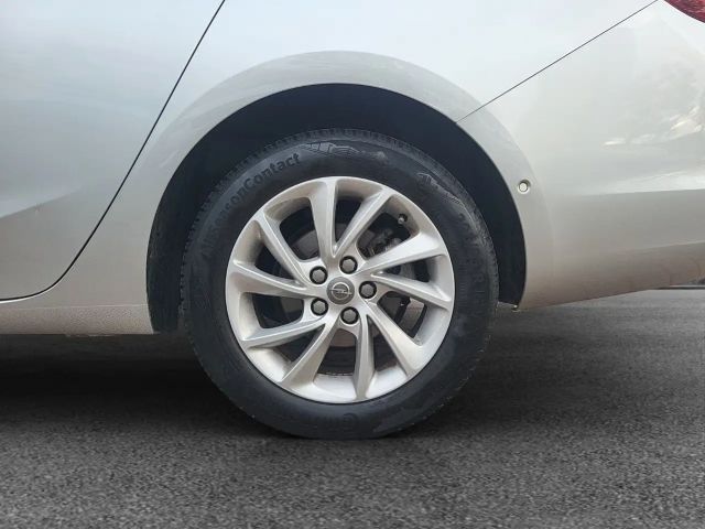 Opel Astra Sports Tourer