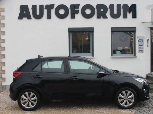 Kia Rio Vision~LED~Kamera~Carplay/Android~1.Hd~