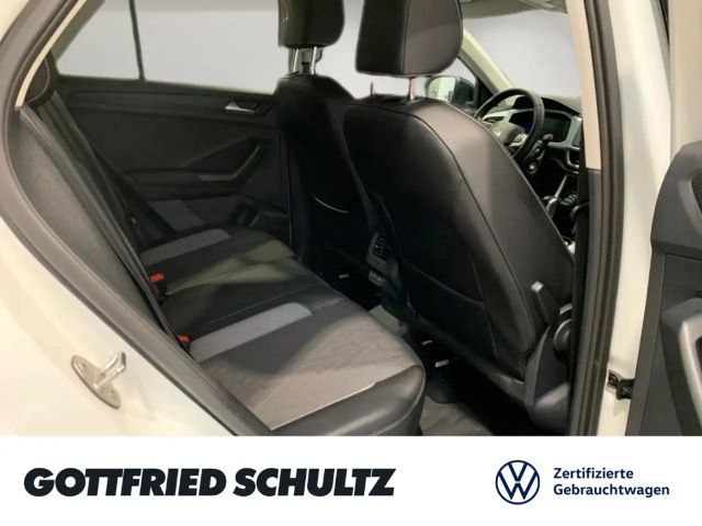 Volkswagen T-Roc GOAL TSI SITZHEIZUNG EINPARKHILFE NAVI LED