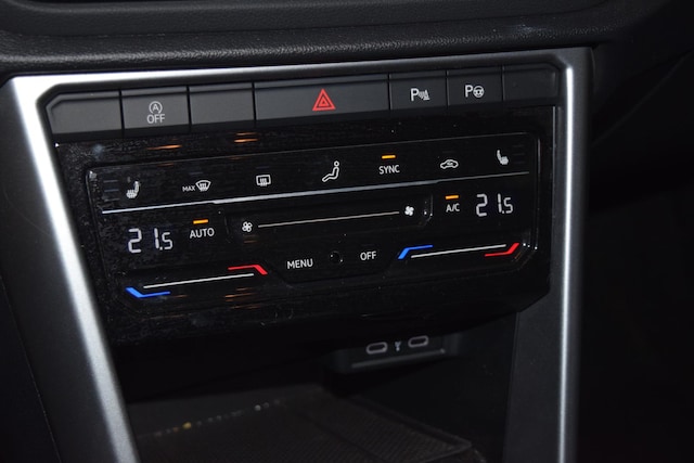 Volkswagen T-Roc TSI Navi Kamera ACC SHZ AppConnect