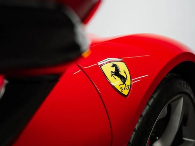 Ferrari SF90 Stradale