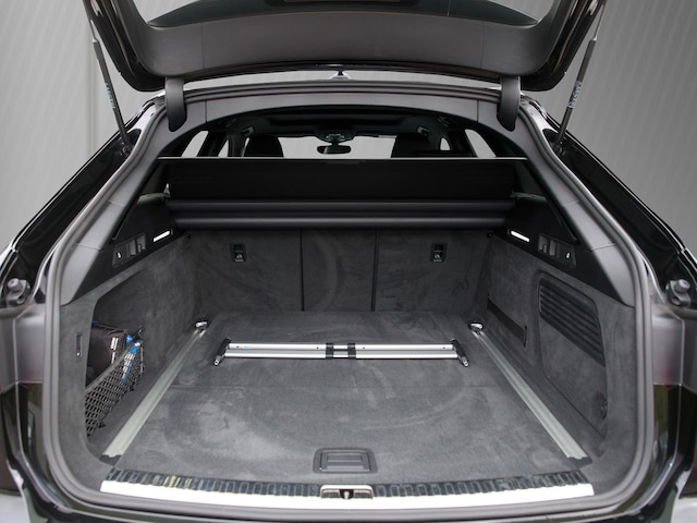 Audi S6 Avant Quattro