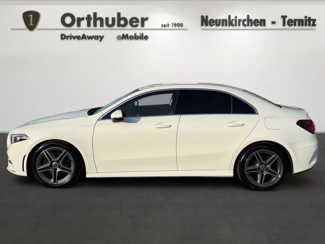 Mercedes-Benz A 200 A 200 d