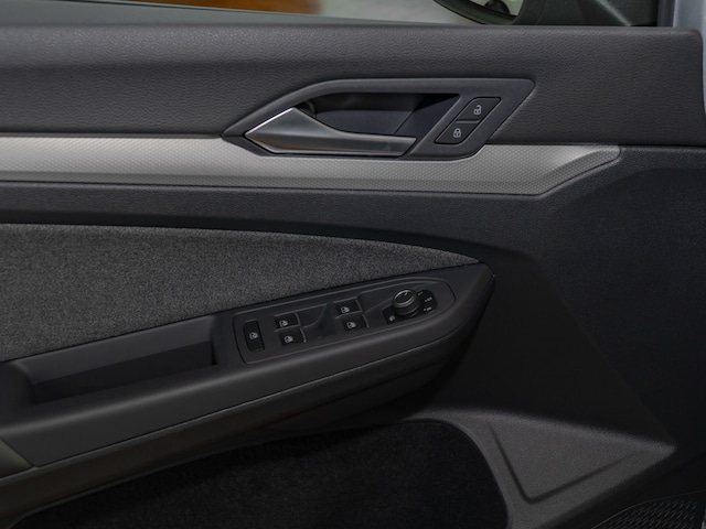 Volkswagen Golf 1.0 TSI Move Variant