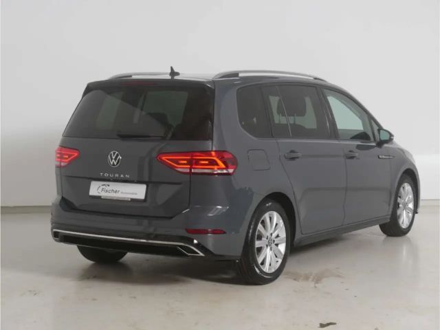 Volkswagen Touran 1.5 TSI DSG R-Line