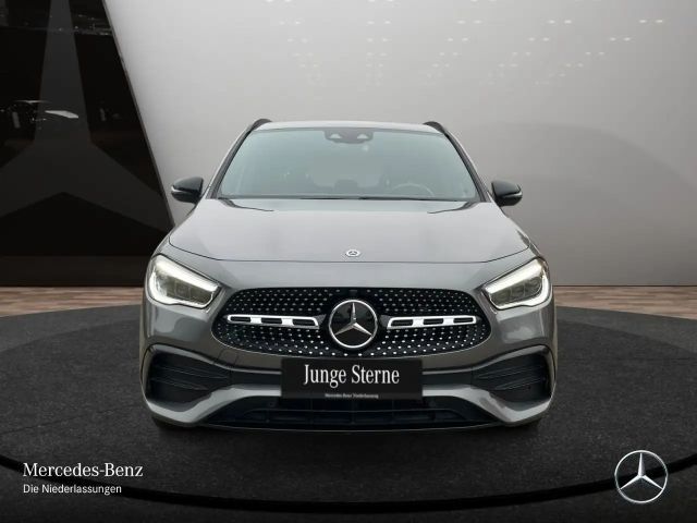 Mercedes-Benz GLA 220 4MATIC AMG Line GLA 220 d