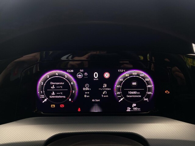 Volkswagen Golf 1.5 TSI Golf VIII