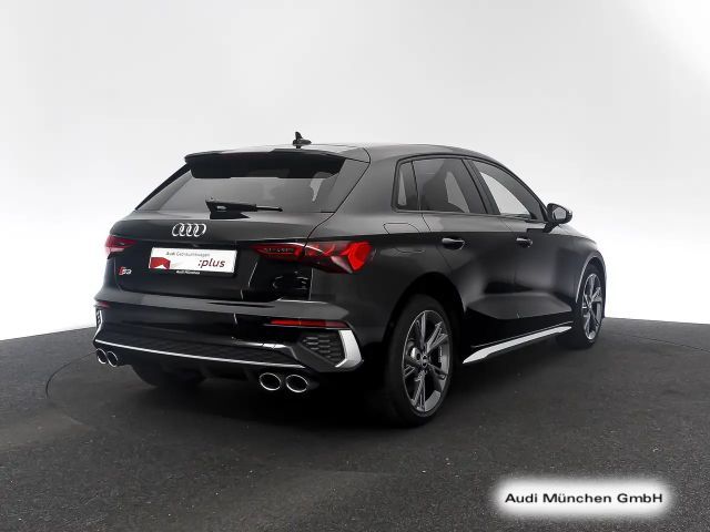 Audi S3 S-Tronic Sedan