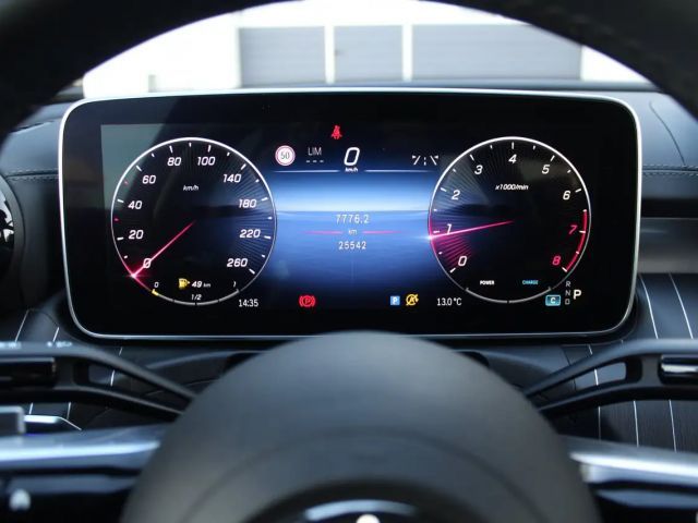 Mercedes-Benz C 200 4MATIC Sedan