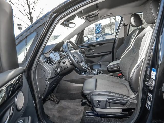 BMW 220 220i Sport Line